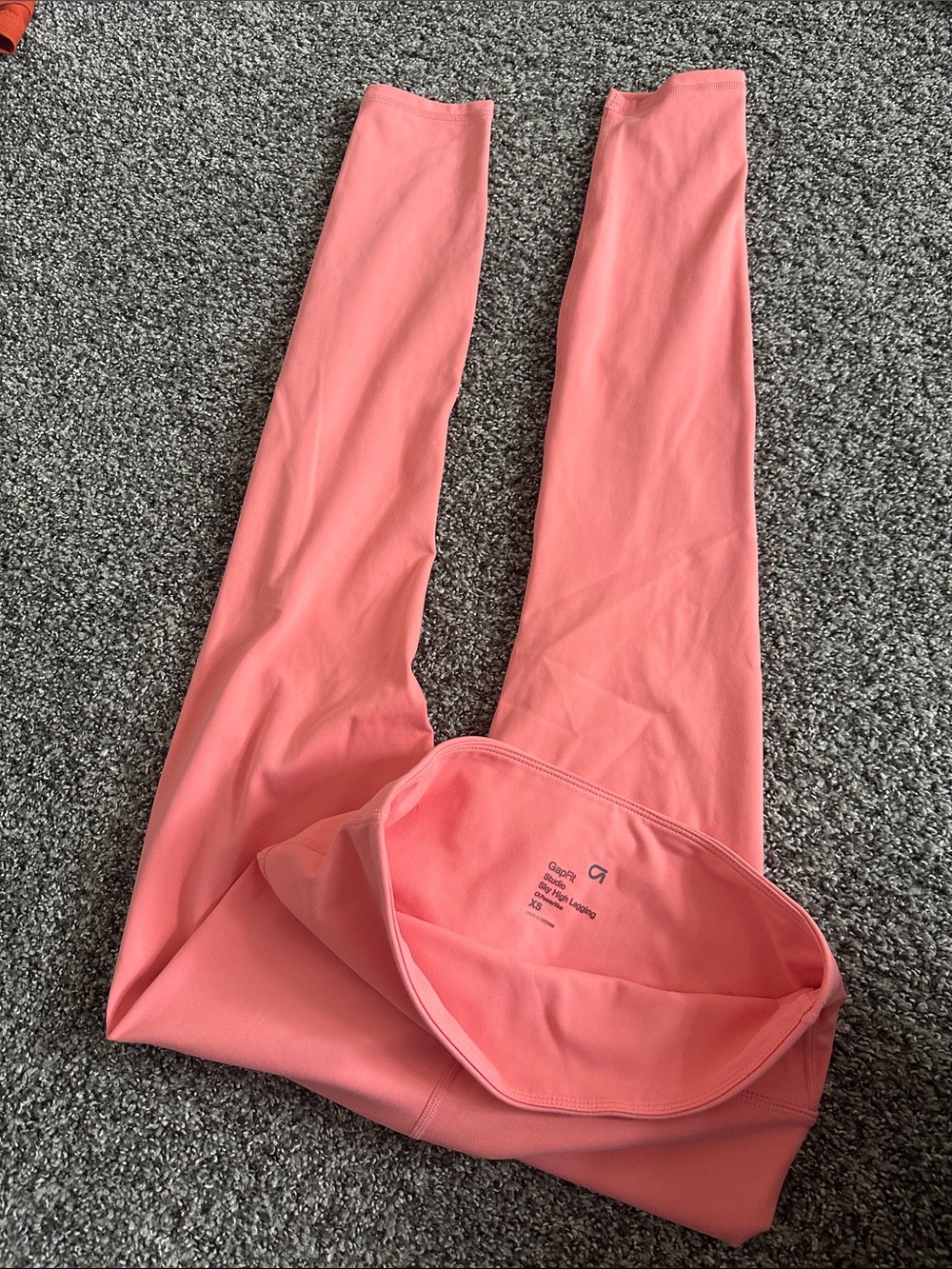 Gap fit coral leggings